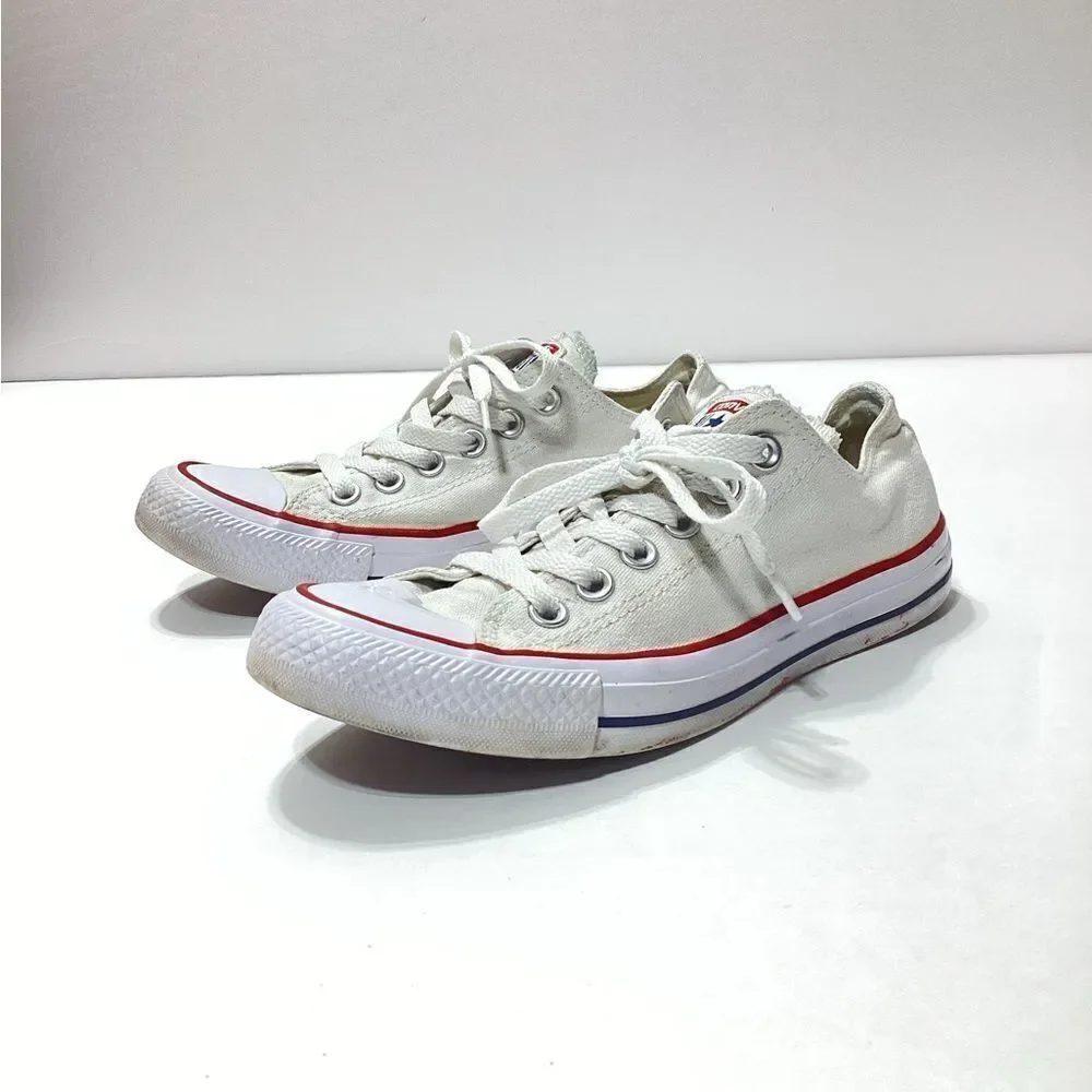 White Low Cut Chuck Taylor Converse Sneakers Size 5 - Picture 2 of 5